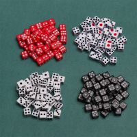 【LZ】 50 pçs/saco diques 8mm plástico branco/preto/vermelho jogo de tabuleiro padrão seis partidos de aniversário decider lados