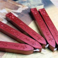 2pcs Retro Manuscript Sealing Seal Wax Sticks Wicks For Postage Letter Vintage design Gold/Red sealing wax sticks supply