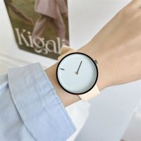 Small black watch Nordic minimalist design watch womens scaleless fashion trend personality concept simple creative quartz watch