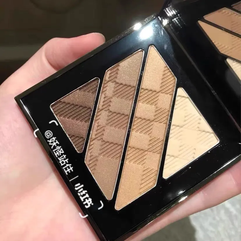 100% Authentic】 BURBERRY 4-colour eyeshadow in matte earth 02 mocha mocha  10 12 25Chăm sóc da Làm đẹp Trang điểm 