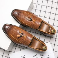 COD DSFGERTURUU formal shoe Brown leather shoes Oxford Shoes wedding shoes leather shoesloaferleather shoe kasut formal lelaki kasut kulit hitam lelaki formal shoes kasut hitam lelaki loafer menloafers leather shoes for men kasut kulit lelaki original