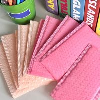 【LZ】✈☁  Self-Seal Packaging Bag Pink Bubble Mailer Adequado para Bens de Negócios Presentes Envelopes Jóias Pacote Bag Anti-Extrusão à prova dágua 10 Pcs