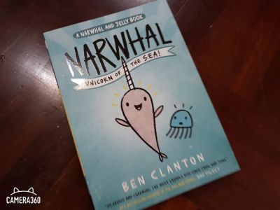 Narwhal: Unicorn of the Sea (A Narwhal and Jelly Book #1) Paperback Comic สำหรับ 4-7ปี