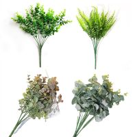 Artificial Plants Eucalyptus Grass Plastic Ferns Green Leaves Fake Flower Plant Wedding Home Decoration Table Decors Artificial Flowers  Plants