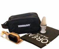 TONI&amp;GUY กระเป๋าใส่เครื่องมืออุปกรณ์ตัดผมและกรรไกรตัดผม หวี รุ่น XL-30 มีช่องเสียบ มีหูหิ้ว ซิป 5 อัน ผ้าร่มกันน้ำกันเปื้อน ช่องเสียบกรรไกร หลายช่อง สำหรับช่างตัดผมมืออาชีพ ช่างเสริมสวย ร้านบาร์เบอร์ ซาลอน - สีดำ