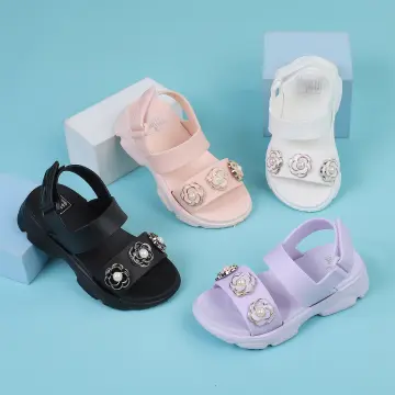 Buy Juniors Flower Detail Baby Shoes with Hook and Loop Closure Online