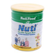 Sữa bột Nutifood Nuti nguyên kem - hộp 900g .