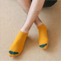 【Ready Stock】Women and Mens Casual Socks Breathable Short Korean Cotton Striped Ankle Sock Hosiery