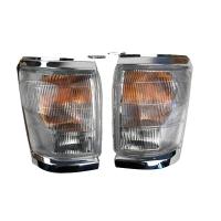 A pair Automobile Front Turn Signal for Toyota Hilux Pickup Truck Corner Lamp Rzn148 1998 1999 2000