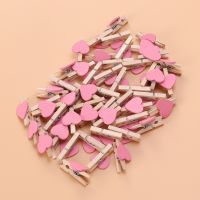 50pcs clothes Heart- Shaped Wooden Clips DIY Craft Clips Photo Paper Pegs for Photos Cards Paintings Scrapbookings Wedding Clips Pins Tacks