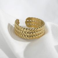 [COD] design wheat ear braided stainless steel ring female and three-layer cross twist titanium