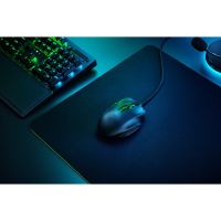 Razer Naga X Ergonomic MMO Gaming Mouse with 16 ons สินค้าของแท้ ประกัน 2 ปี