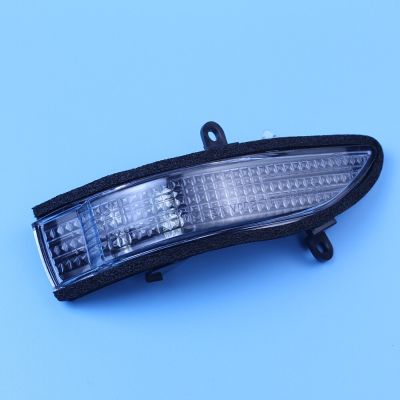 LED Car Rear View Side Mirror Turn Signal Light Led Rearview Mirror Repeater Lamp LED For Subaru Forester Outback Legacy Tribeca