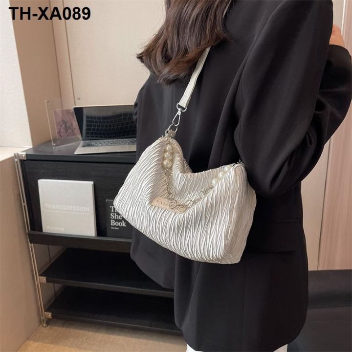 small-fold-bag-2023-xia-chun-fresh-alar-fashion-leisure-shoulder-chain-inclined