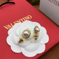 NewˉValentinoo Pearl ต่างหูตุ้มหูผู้หญิงคุณภาพสูง925ต่างหูสตั๊ดแฟชั่นสร้อยคอโช้คเกอร์12ราศีของขวัญกล่อง