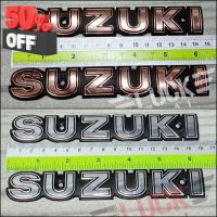 (2ชิ้น/ชุด) โลโก้ SUZUKI โลโก้ข้างถัง SUZUKI ตราข้างถังน้ำมัน SUZUKI (ขนาดสินค้าดูที่รายเอียด) #โลโก้  #โลโก้รถ  #โลโก้รถยนต์  #สติ๊กเกอร์รถ #Logo