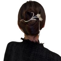 Luxurious Headpiece Dazzling Hair Accessory Tulip Twist Clip Crystal Tassel Hairpin Elegant Headwear