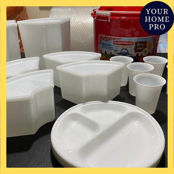 Sunnyware 20pcs Picnic Set, Camping, Vacation, Outdoors Food Storage