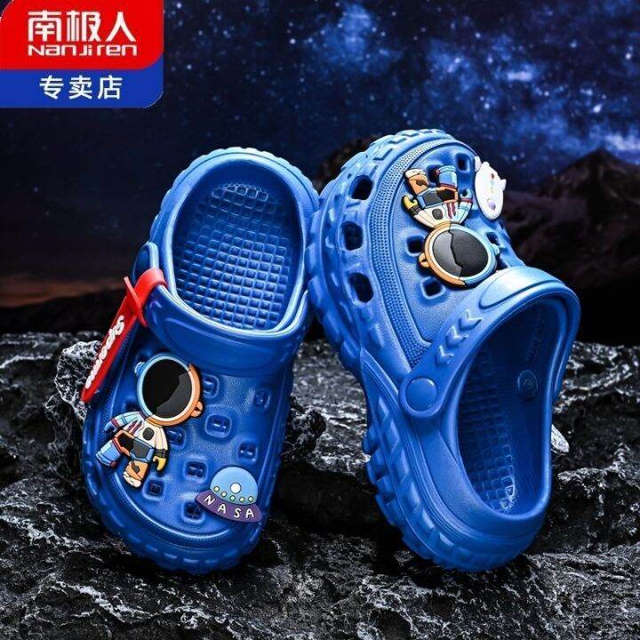 hot-sale-antarctic-childrens-hole-shoes-summer-new-boys-outerwear-casual-non-slip-baby-middle-aged-and-older-outdoor-beach