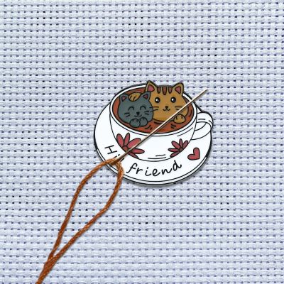 Enamel Cat in Cup Needle Minder Magnetic for Cross Stitch Cartoon Coffee Needle Keeper Magnet for Embroidery Needlework Needlework