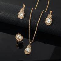 hotx【DT】 4pcs Necklace Earrings Claw Chain Set Ladies Exaggerated Wind Oval Glass Stones With Lantern Jewelry