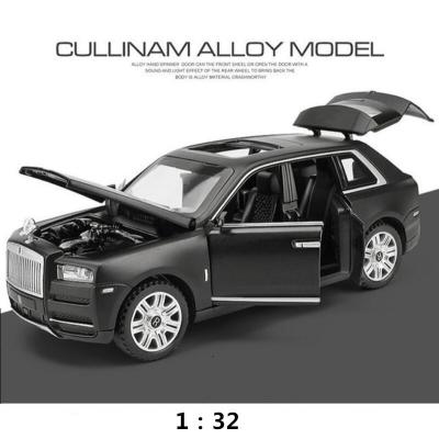 1:32 D Iecast ของเล่นยานพาหนะ Rolls Royce Cullinan รถรุ่นล้อแม็กแสงเสียงดึงกลับรถของเล่น