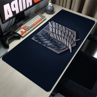 การโจมตี Titan Mouse Pad แผ่นรองเมาส์เกม Xxl แผ่นรองโต๊ะ เครื่องเกม พรมเดสก์ท็อป อุปกรณ์เสริมเดสก์ท็อป แผ่นรองคีย์บอร์ดสำหรับบ้าน แผ่นรองโต๊ะยาว