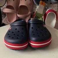 Crocs รองเท้าแตะ สำหรับผู้ชายและผู้หญิง