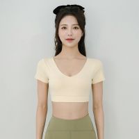 [COD] New style quick-drying clothes with chest pad womens nude sports top fitness vest blouse short-sleeved t-shirt yogaTH