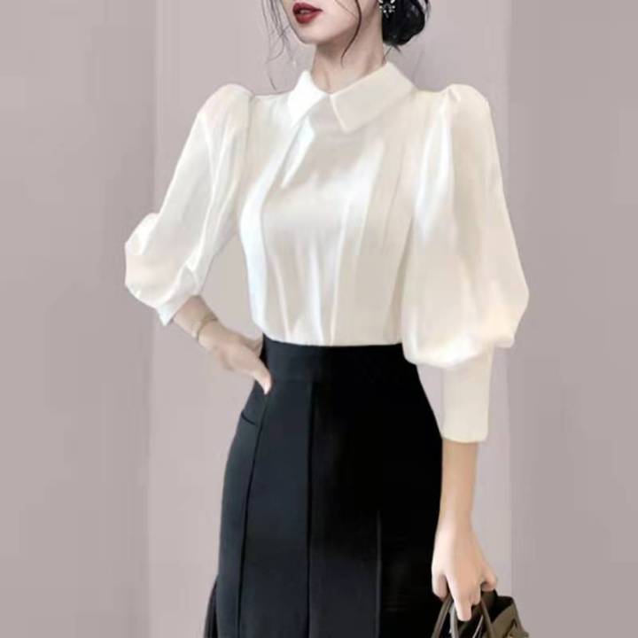 2023ชุดเดรสสตรีวัยผู้ใหญ่-ชุดกระโปรงสีขาวเสื้อเชิ้ตกลิ่นหอมขนาดเล็กแฟชั่นชั้นสูง