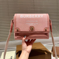 Burberry กระเป๋าสะพายข้างสำหรับผู้หญิง,กระเป๋าสะพายข้างกระเป๋าสะพายไหล่ข้างเดียวใหม่กระเป๋าแมสเซนเจอร์หวานดั้งเดิมสำหรับเป็นของขวัญที่ดีที่สุดขนาด Handbag25 * 16ซม.