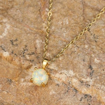 White Fire Opal Small Stone Necklace Classic Four Claw Round Pendant Necklace Charm Gold Color Chain Necklaces For Women Jewelry