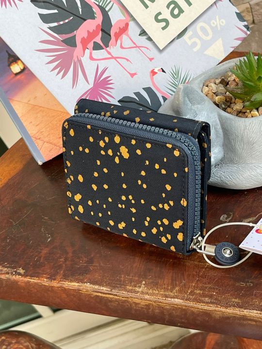 กระเป๋าสตางค์-kipling-card-holder-and-wallet-หากคุณกำลังมองหากระเป๋าเก็บบัตรจำนวนมากและกระเป๋าสตางค์ขนาดแบบพา