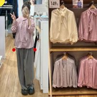 Uniqlo L CP ผู้หญิงฤดูใบไม้ร่วงใหม่ผลิตภัณฑ์ U บ้าน Satin Drape ปกเสื้อแบบโบว์เสื้อเชิ้ตแขนพองเสื้อแขนยาว452707