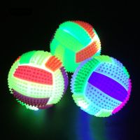 【Ready Stock】 ♈☫▣ C30 Flashing Football Shape LED Light Sound Bouncy Ball Funny Kids Dog Toy