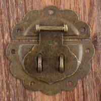 【hot】 Antique 58mm Wood Hasp Drawer Latches Lock Catch for Jewelry Suitcase Buckle Clip Clasp Hardware