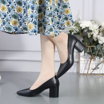 Convertible heels let you handle all fashion situations with just one pair  of shoes | Grist