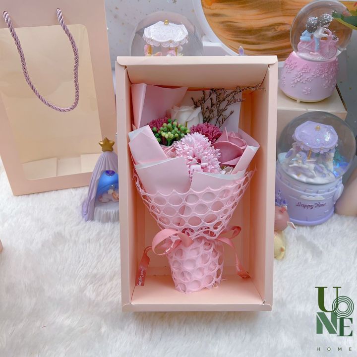 uonehome-พร้อมส่ง-h111-ชุดของขวัญ-ช่อดอกไม้กุหลาบ-คาร์เนชั่น-ของขวัญวันเกิด-ของขวัญให้แฟน-ของขวัญให้เพื่อน-แต่งห้อง-แต่งบ้าน