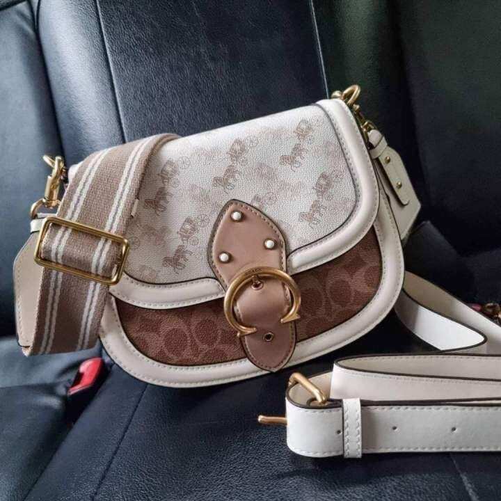 พร้อมส่ง กระเป๋า OUTLET แท้ 💯 โค้ช C0749 BEAT SADDLE BAG WITH HORSE