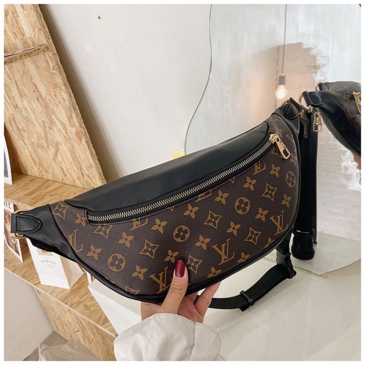 Chia Sẻ Với Hơn 62 Về Louis Vuitton Waist Bag Men Mới Nhất -  Cdgdbentre.Edu.Vn