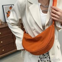 Women Chest Bag Large Capacity Crossbody Bag Female Vintage Half Moon Messenger Handbag Ladies Nylon Daily Shoulder Underarm Bag
