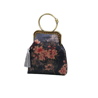 กระเป๋าถือ Hanfu สไตล์โบราณกระเป๋าถือกี่เพ้าผ้าไหมสี่เหลี่ยมปักด้วยมือสีทองแบบกระเป๋ามีพู่