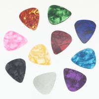10 pieces Acoustic Guitar Pick (9 Celluloid + 1 Steel) Thickness 0.30 0.46 0.71 0.96 mm Thin Medium Heavy - Color Random Guitar Bass Accessories