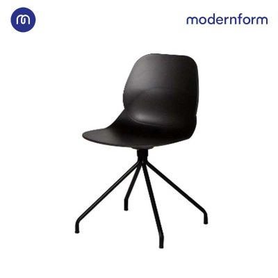 Modernform เก้าอี้เอนกประสงค์ เก้าอี้สัมมนา เก้าอี้ทำงาน เก้าอี้จัดประชุม รุ่น CT617B บอดี้พลาสติก ขาเหล็ก สีดำ