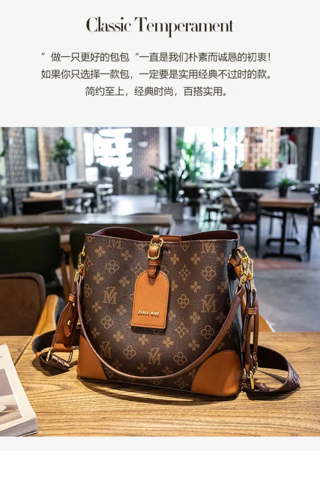 READY STOCK AT MALAYSIA】L-V handbag 2023 new fashion simple bucket bag  all-match one-shoulder messenger bag women's bag double-sided