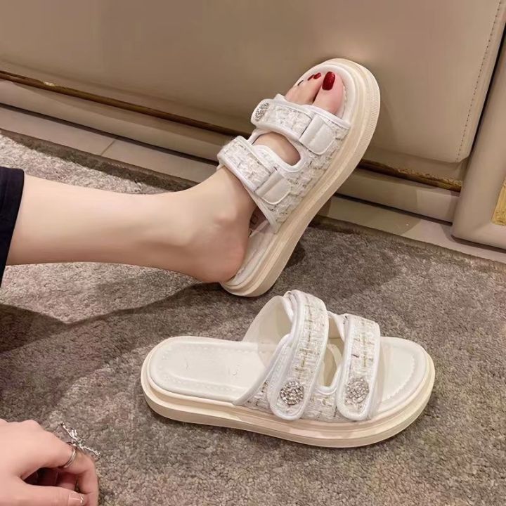 july-dadong-she-word-slippers-fragrant-sandals-and-women-2023-summer-new-platform-beach-shoes