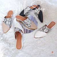 Classy Mix step casual shoes รองเท้าสวมลำลองเสริมส้น