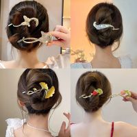 Korean version: elegant temperament, diamond inlaid pearl hair clip  fashionable word clip frog clip  exquisite hair accessories