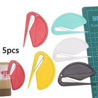 5Pcs ที่เปิดจดหมายพลาสติก Mini Sharp Letter Mail ที่เปิดซองจดหมาย Safety Papers Guarded Cutter Blade Office Equipment