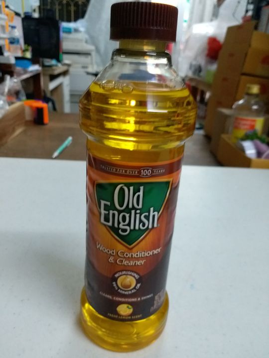 โอลด์อิงลิช-old-english-น้ำมันขัดเงา-น้ำมันทำความสะอาดเนื้อไม้-ทำความสะอาดผิวไม้-เฟอร์นิเจอร์ไม้ทุกชนิด-ผลิตในอเมริกา-ได้รับความเชื่อถือมากกว่า-100-ปี-โต๊ะไม้-เก้าอี้ไม้-เคาน์เตอร์ไม้-ช่วยเพิ่มความเงา